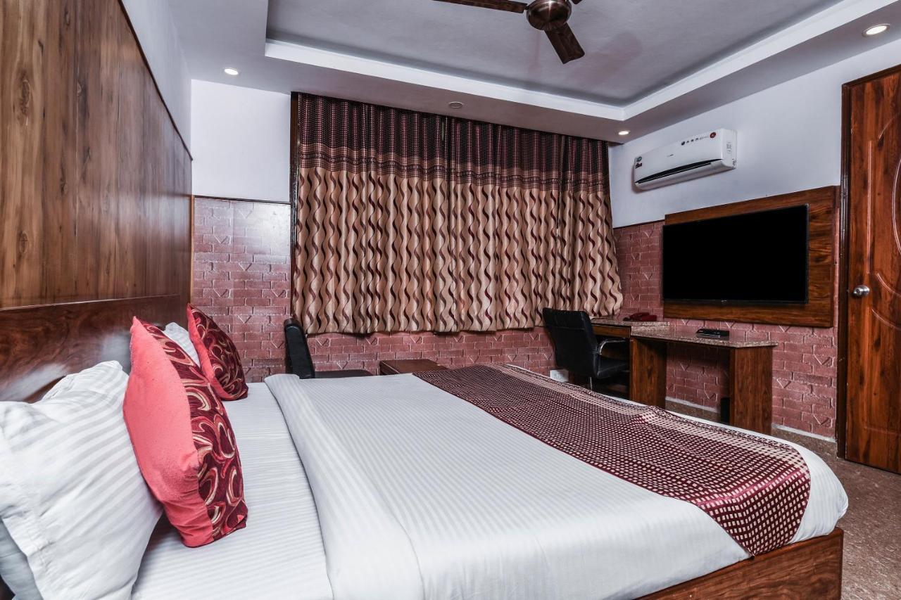 Hotel Dream Palace Laxmi Nagar New Delhi Bagian luar foto